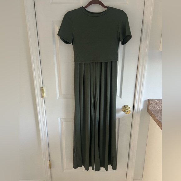 Wide Leg and Crop Top Set - Picture 2 of 3